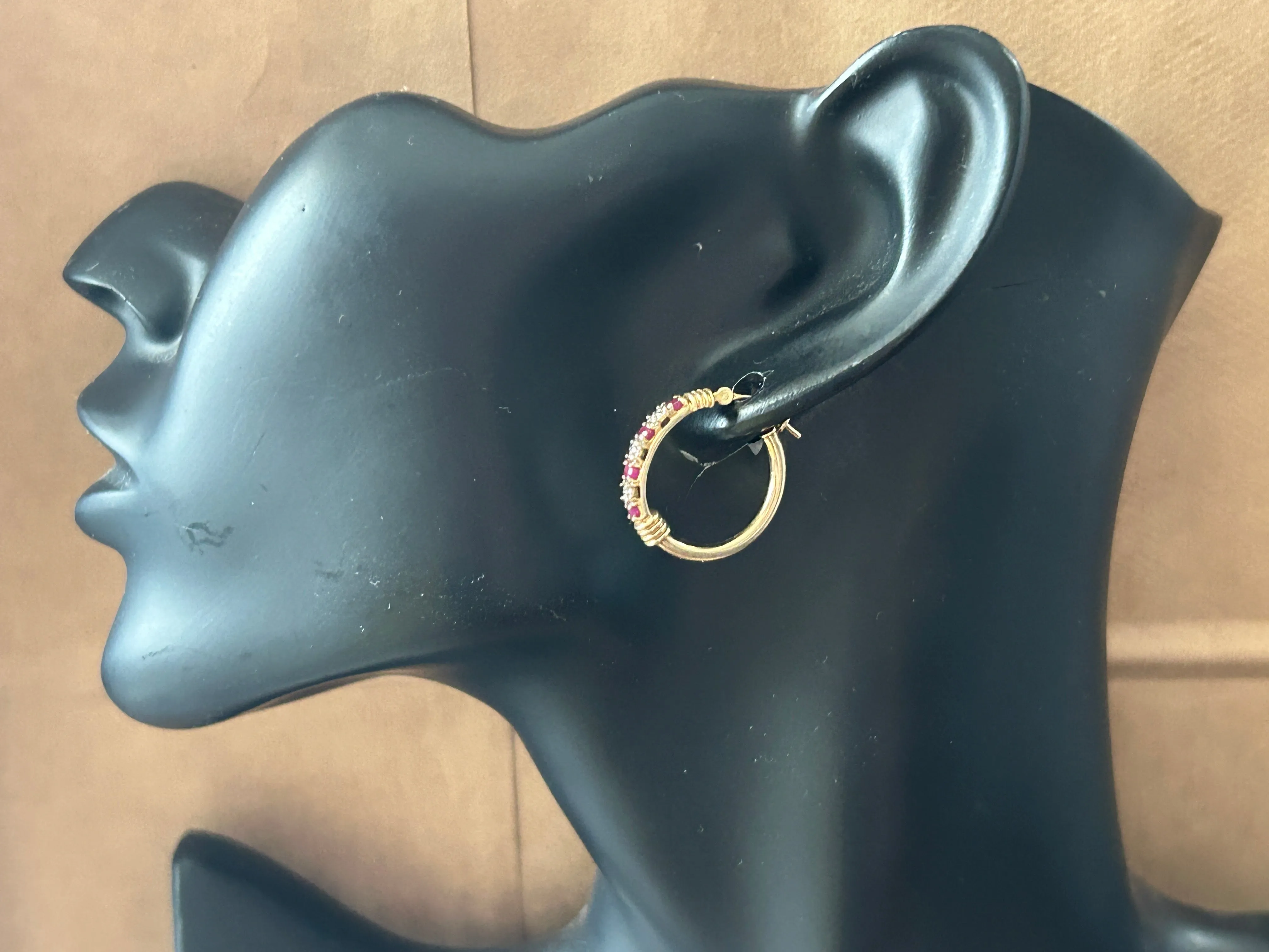 10k Yellow Gold Diamond Ruby Hoop Earrings MISSING STONE