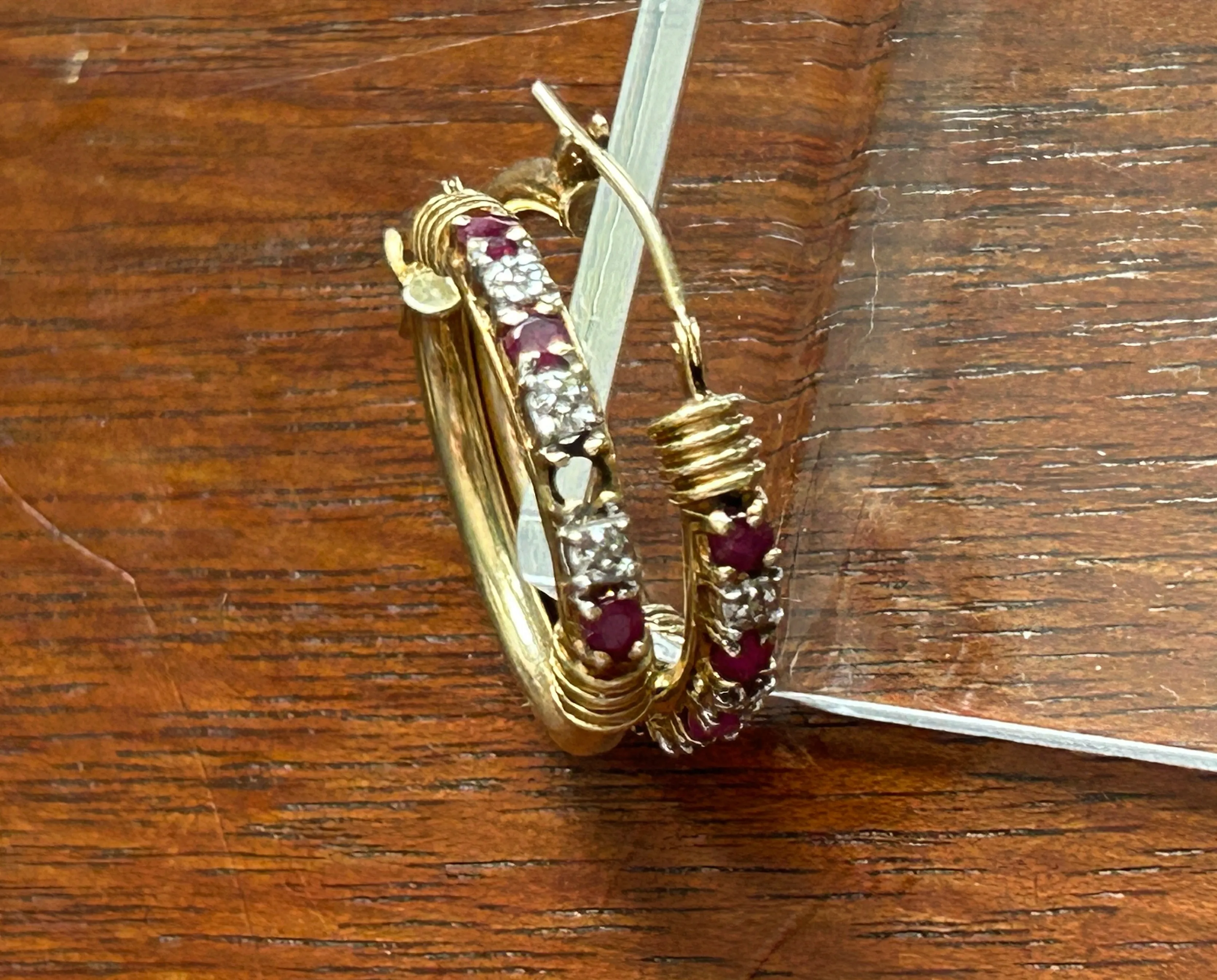 10k Yellow Gold Diamond Ruby Hoop Earrings MISSING STONE