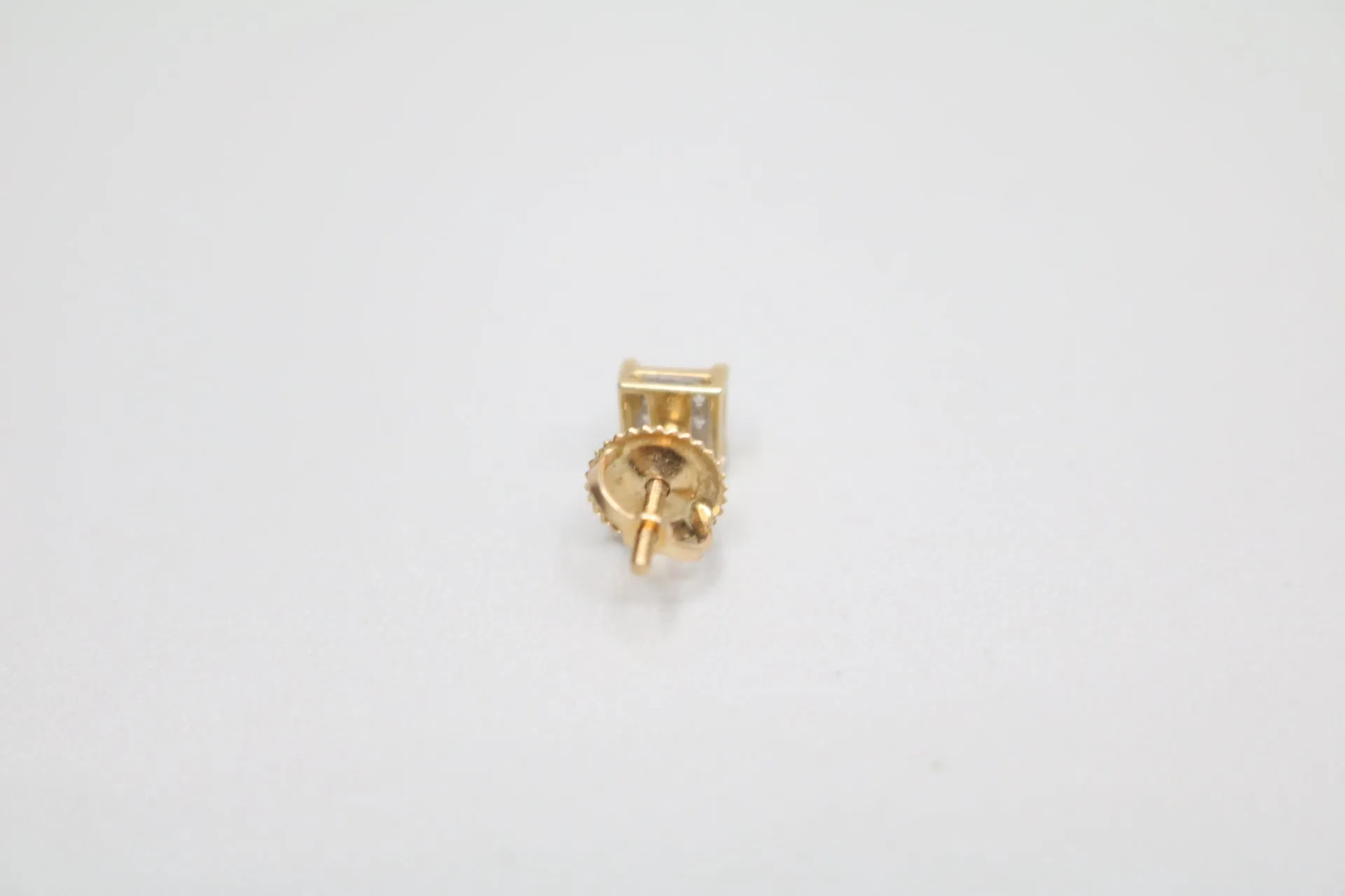 10K Yellow Gold Diamond Square Face Stud Earring (0.045CTW)