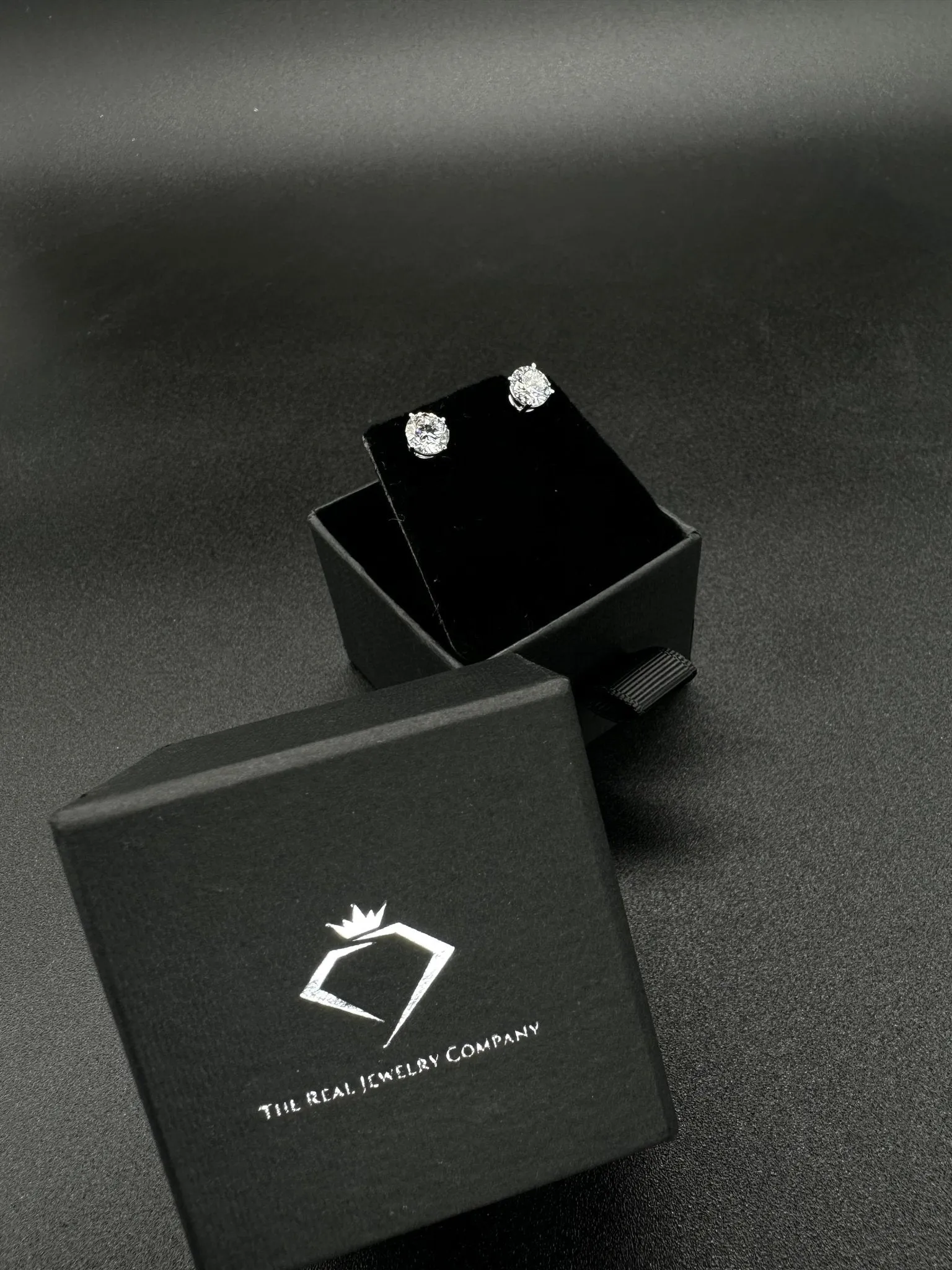2 CTW Diamond Stud Earrings (IGI Certified)