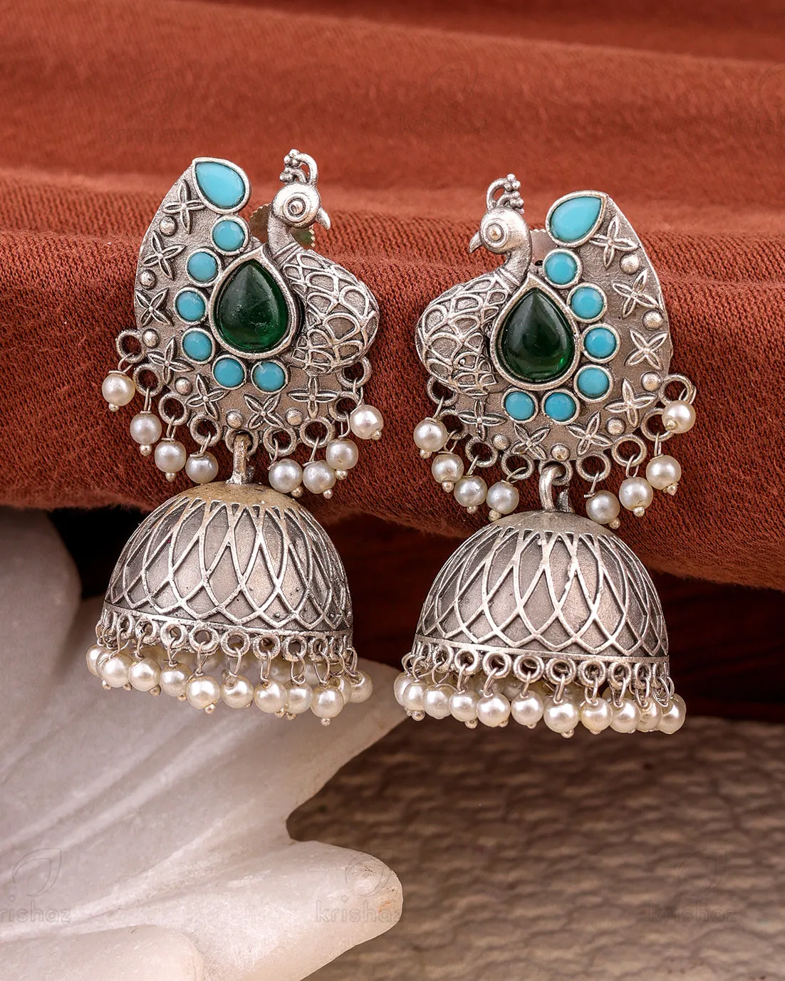 Aarohi Jhumki Earrings - wxo