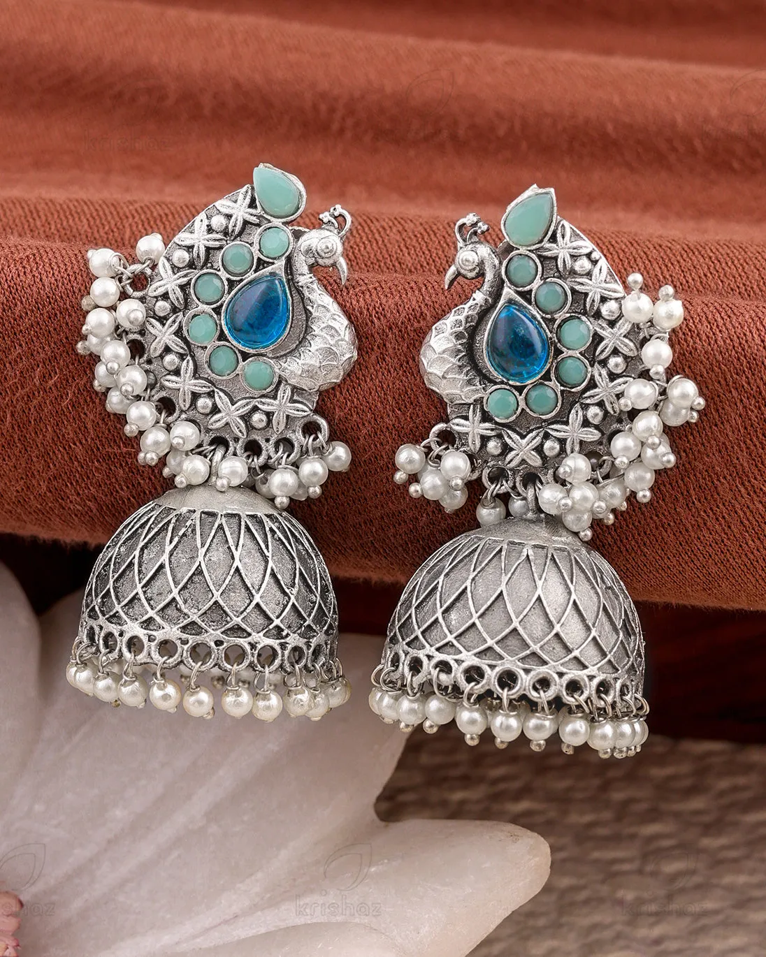 Aarohi Jhumki Earrings - wxo