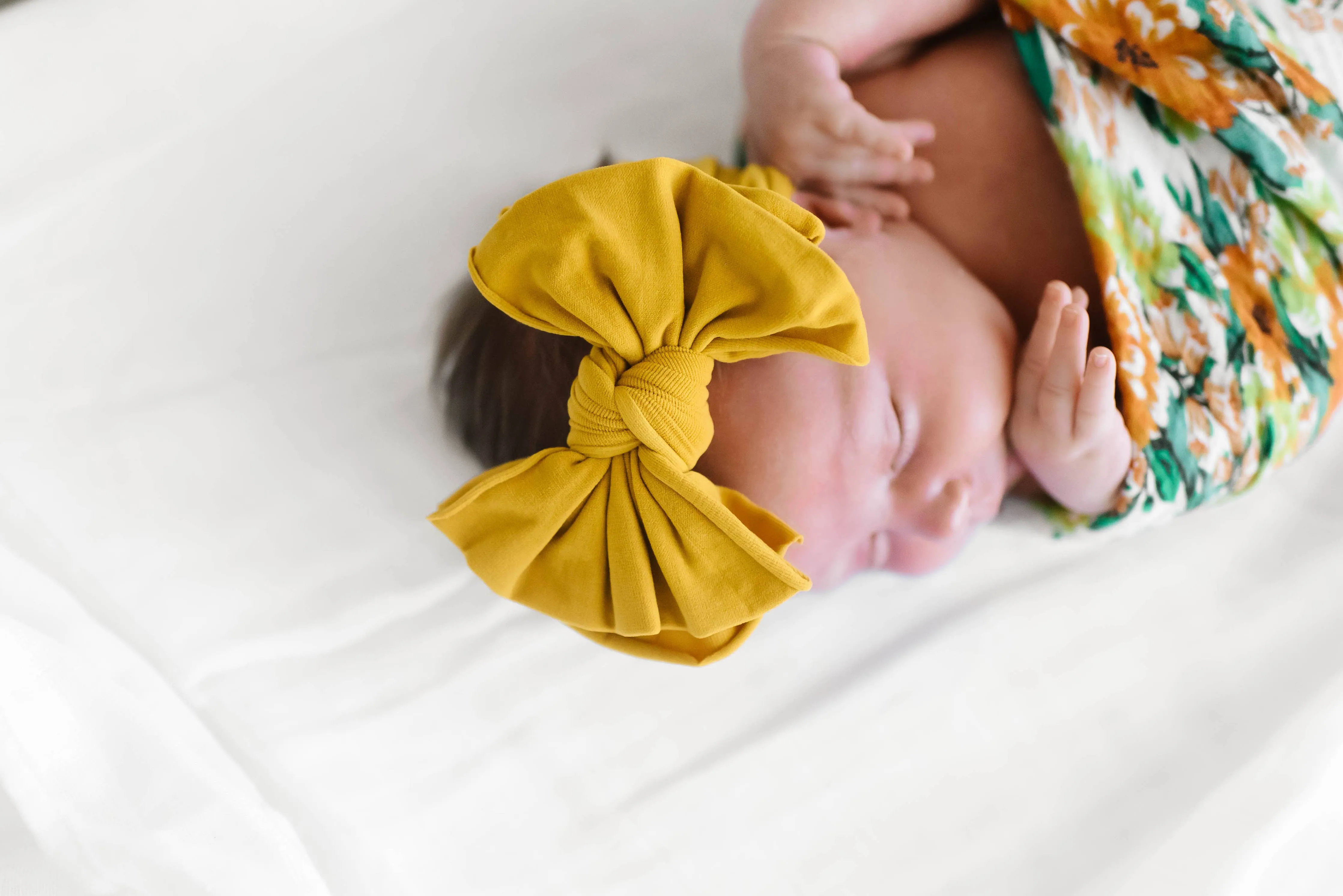 BBB FAB-BOW-LOUS® Knot Headband in Medallion