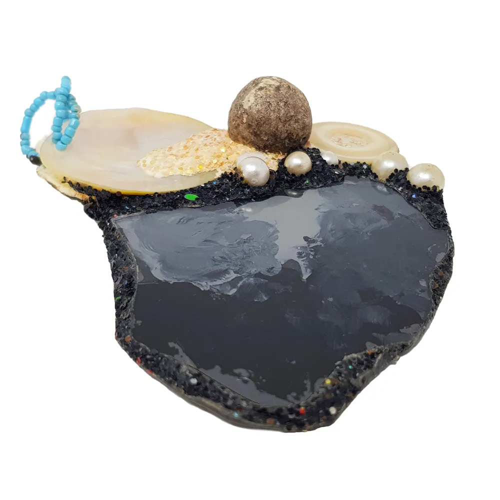 BLACK, PEARL AND SHELL HEART BROOCH - PURI POWER STONE, 2009