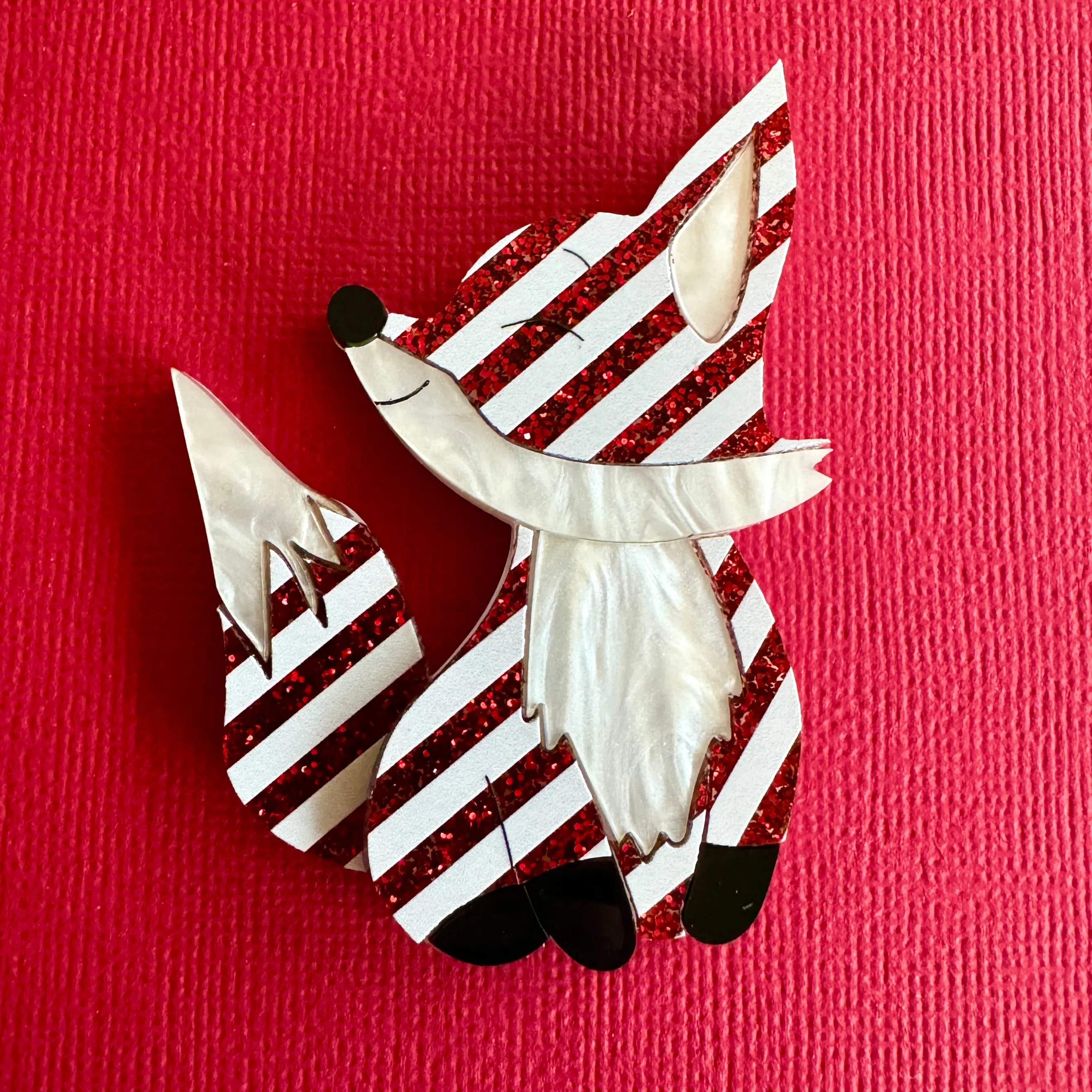 Candy 🦊 fox - brooch