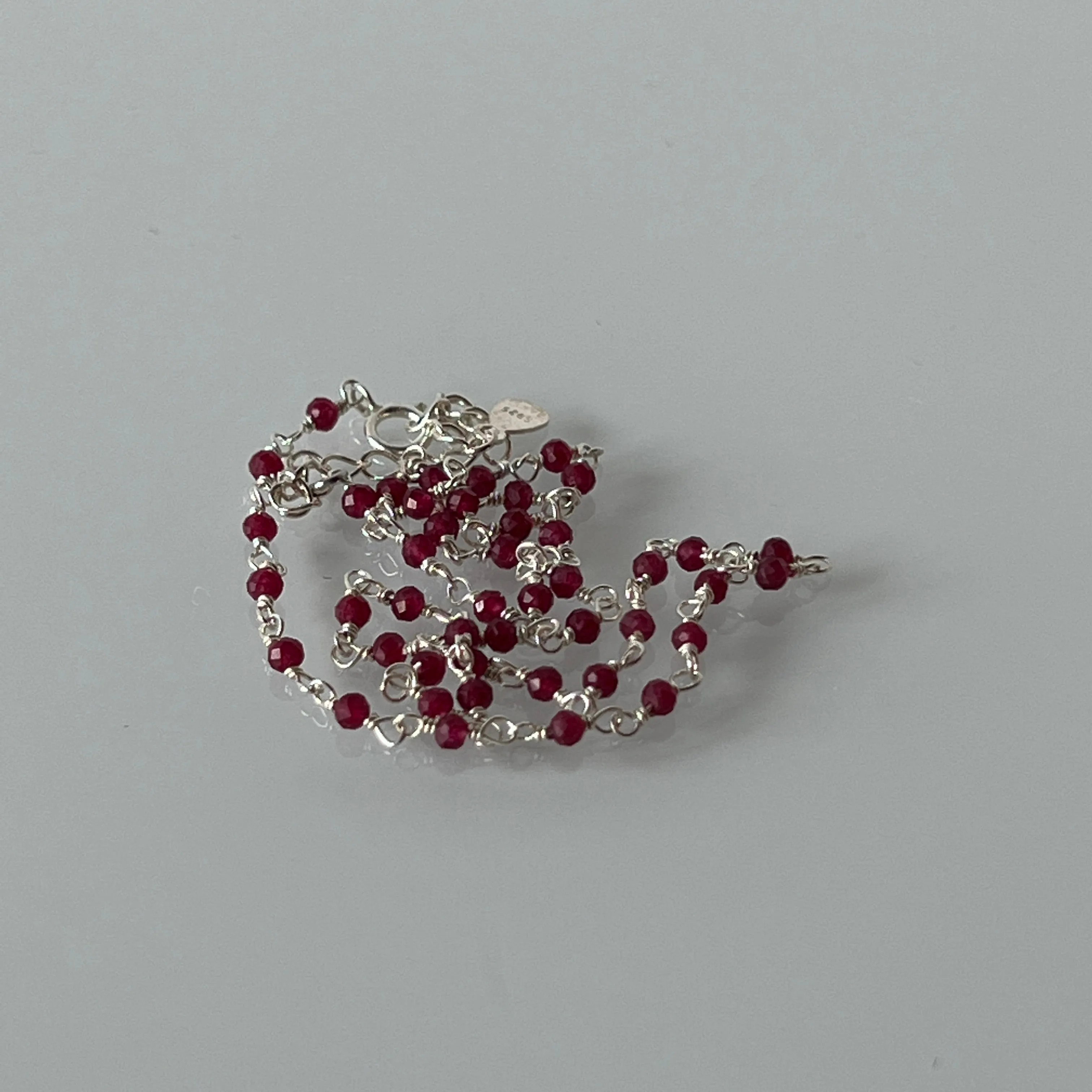 Collar MINERAL JADE ROJO PLATA