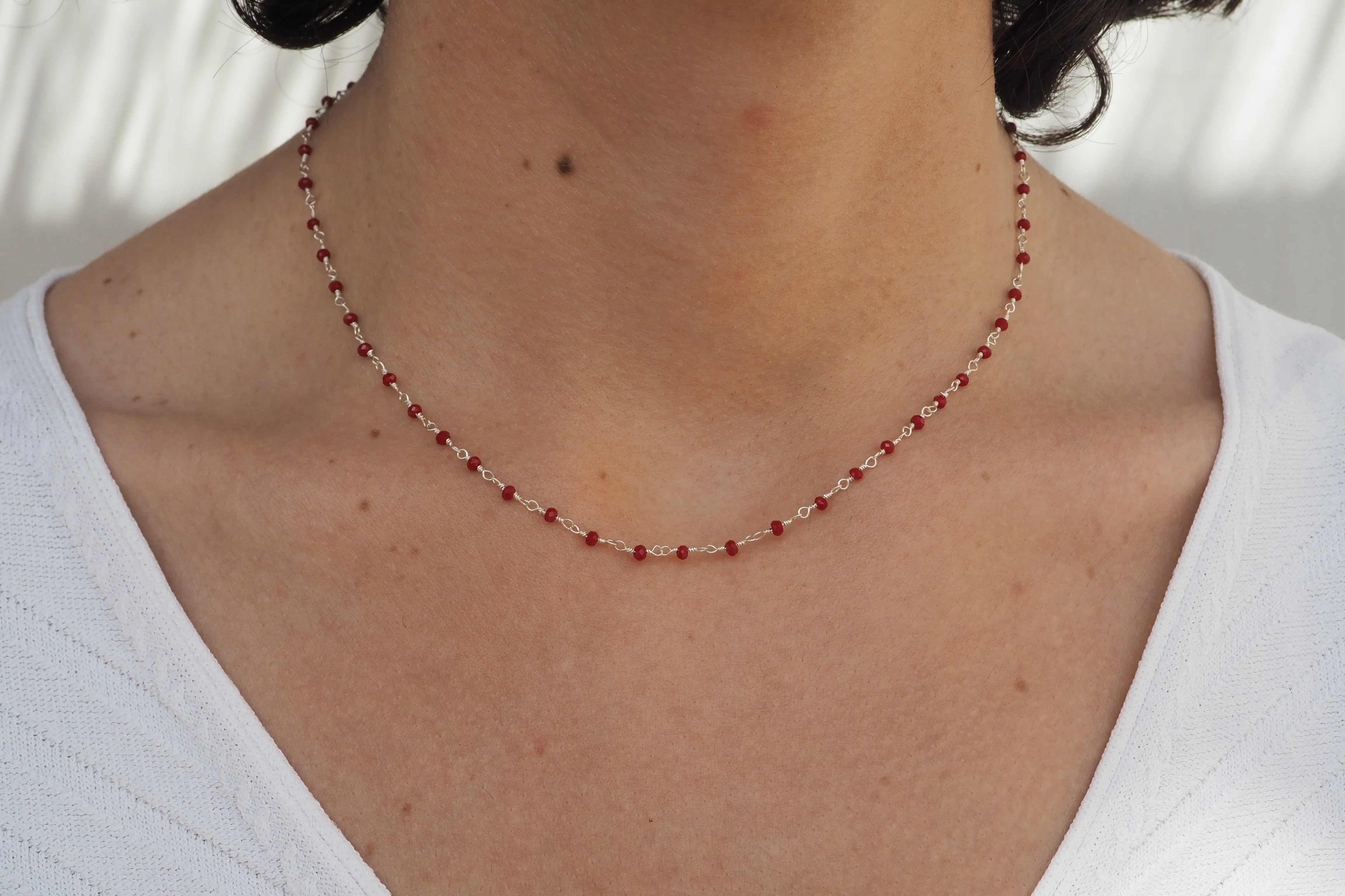 Collar MINERAL JADE ROJO PLATA