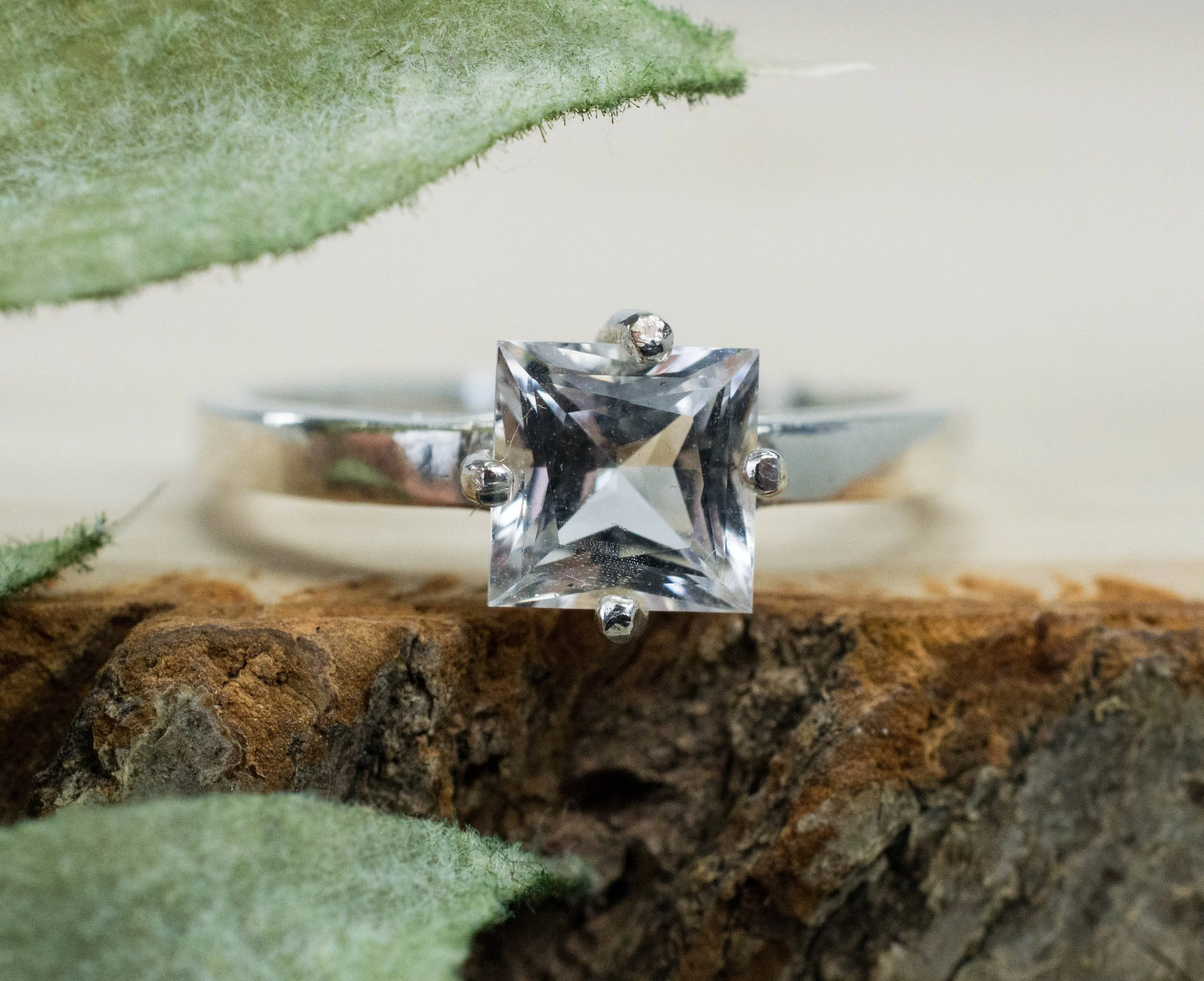 Danburite Ring; Genuine Untreated Mexico Danburite; 1.145cts