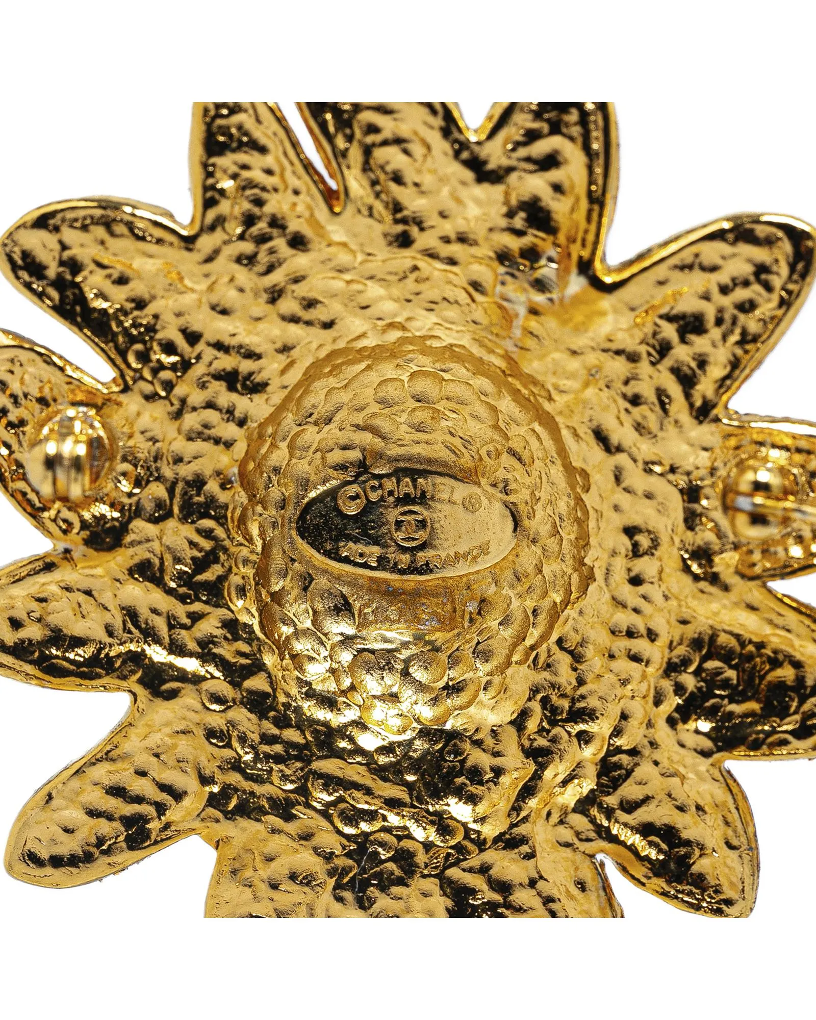 Gold Plated Lion Pin Brooch with Back Pin Closure