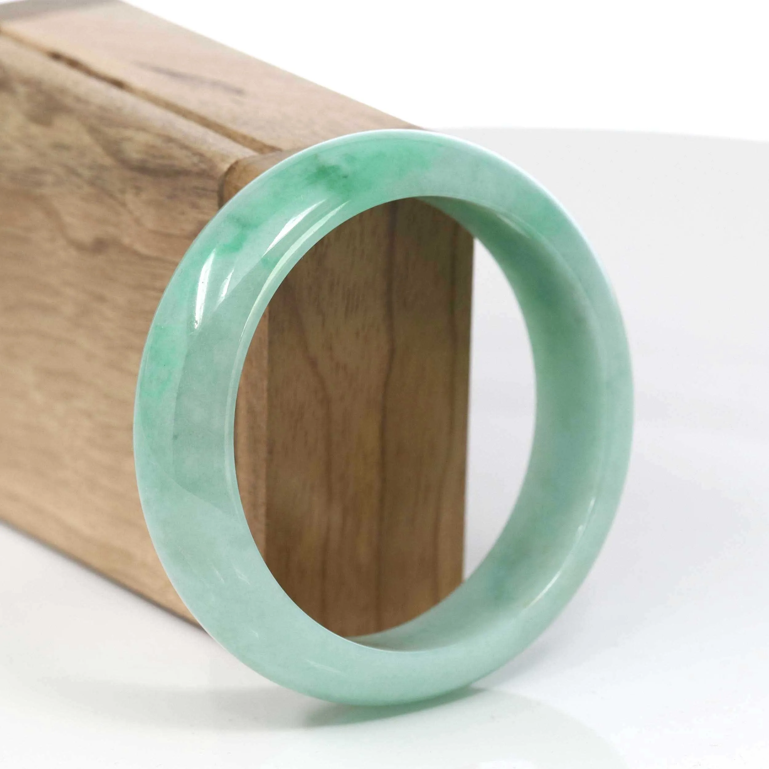 High-quality Apple Green Natural Burmese Jadeite Jade Bangle (58.41 mm ) #415