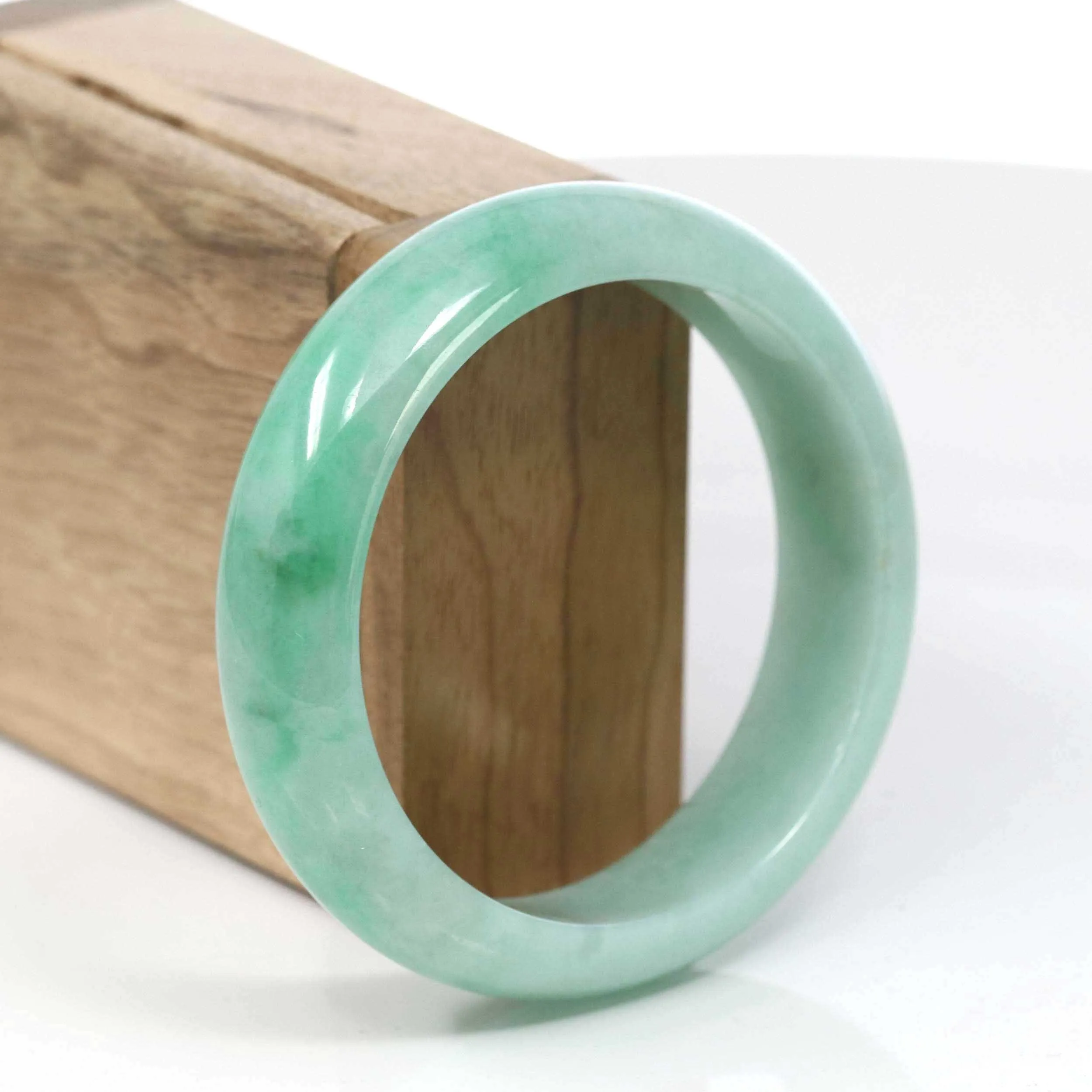 High-quality Apple Green Natural Burmese Jadeite Jade Bangle (58.41 mm ) #415