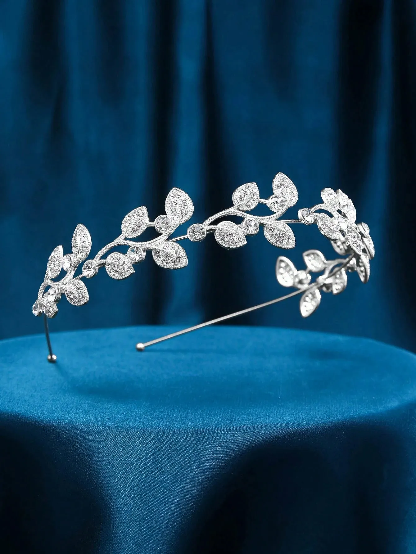 Hårbøjle (Diadem) med Sølv Blade & Krystalperler