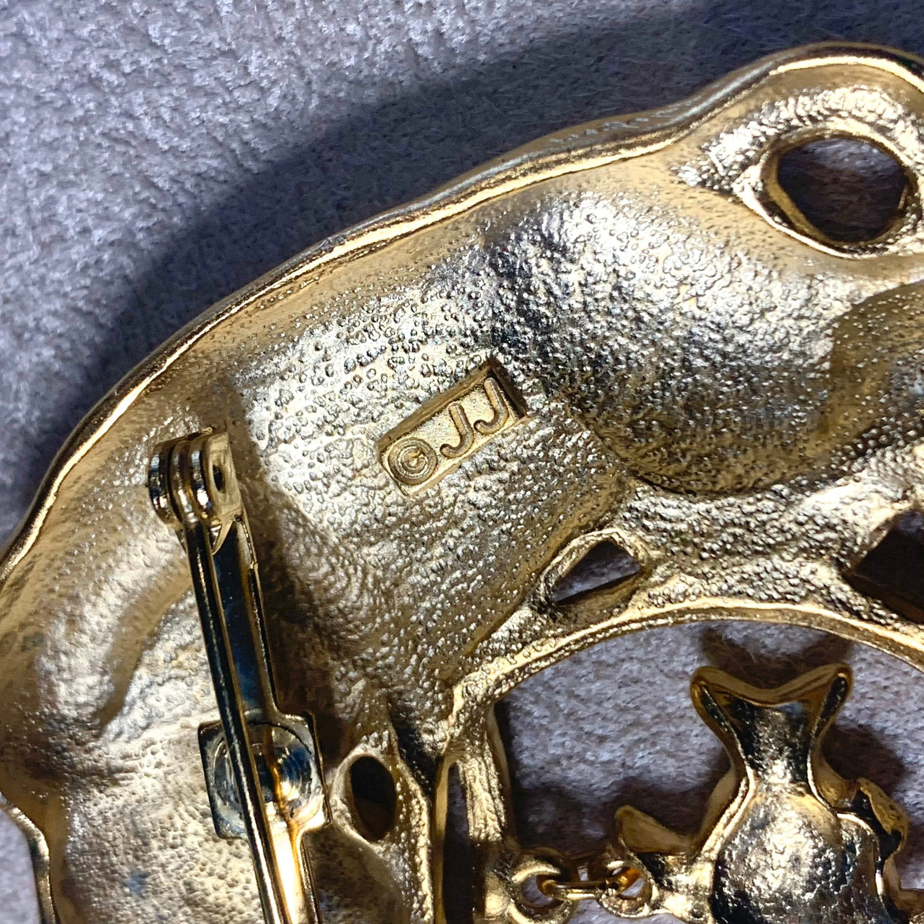 JJ cat brooch gold fish bowl
