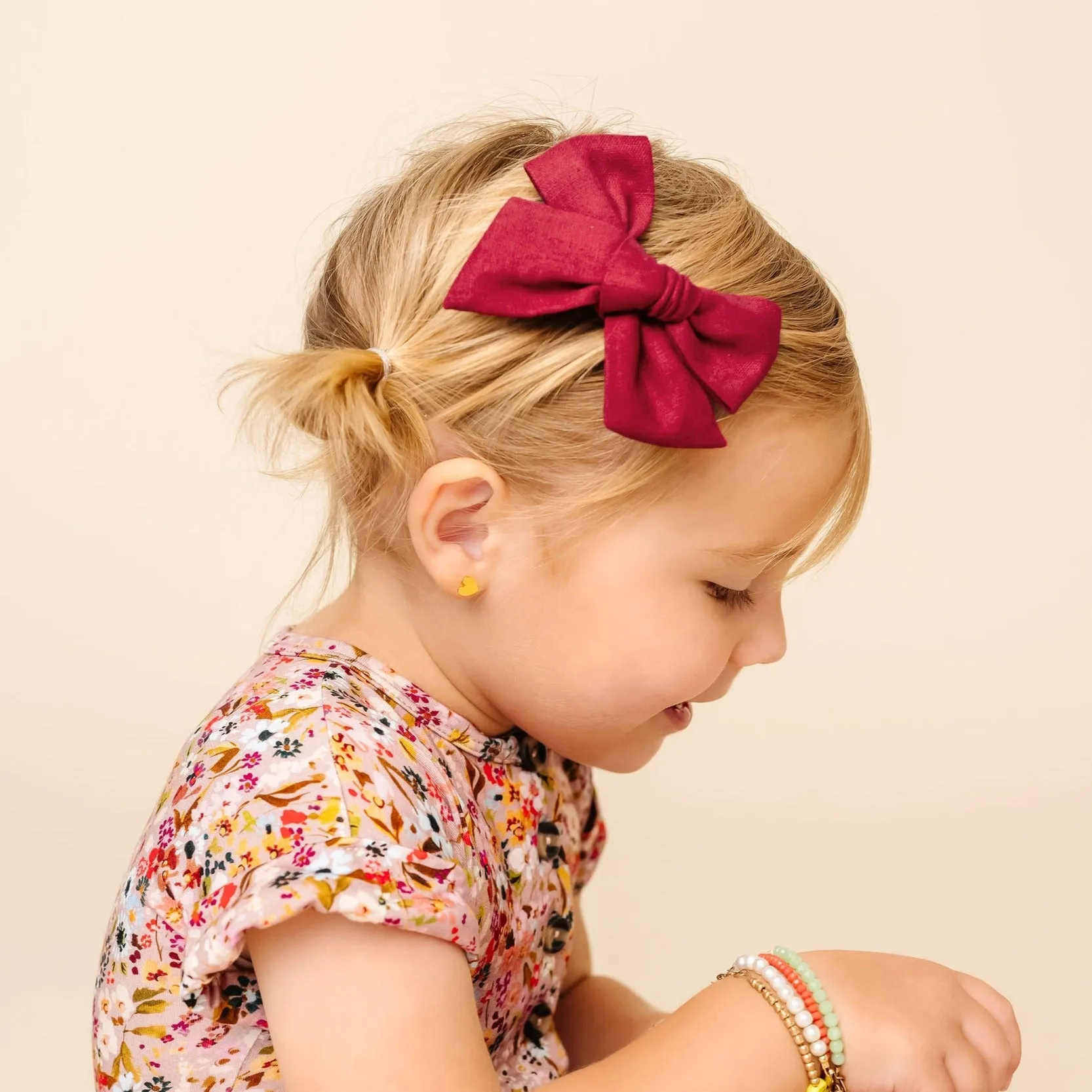 Linen Bow - Cranberry Clip