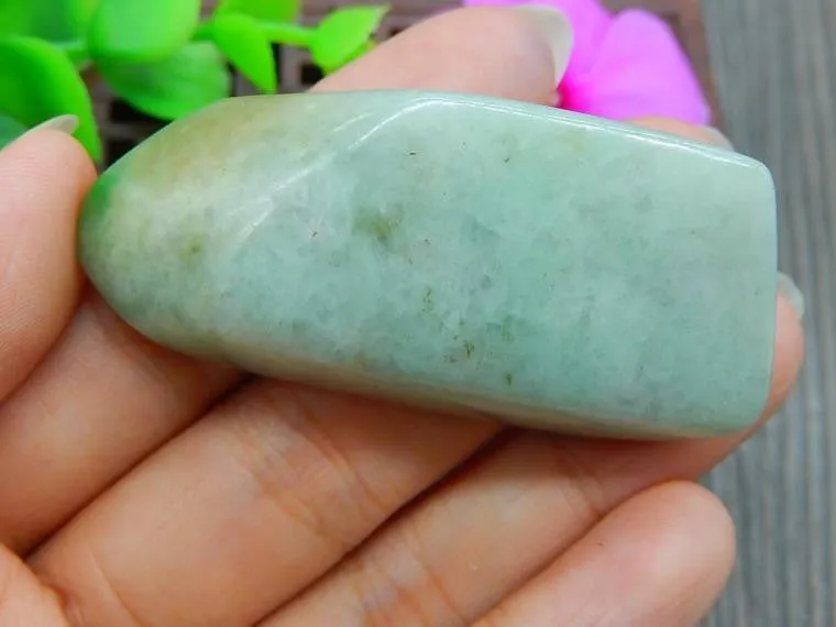 Natural Jade Jadeite Raw (41g, 56X26X13mm)