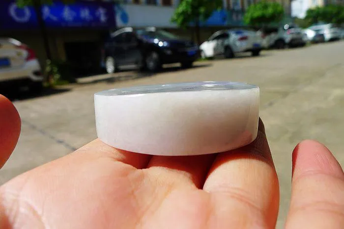 Natural Jade Rough Jadeite Raw (106g,5.25X1.4cm)