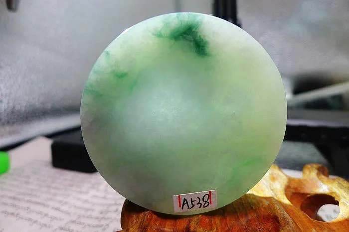 Natural Jade Rough Jadeite Raw (115g,5.25X1.5cm)