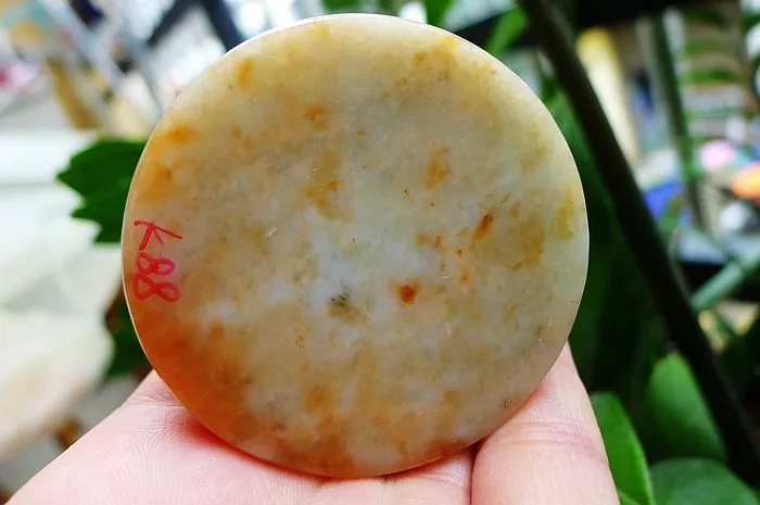 Natural Jade Rough Jadeite Raw (127g,5.5x1.66cm)