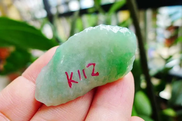 Natural Jade Rough Jadeite Raw (13g,3.8x2.3x1.05cm)