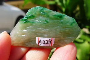 Natural Jade Rough Jadeite Raw (14.5g,4.8X3X0.65cm)