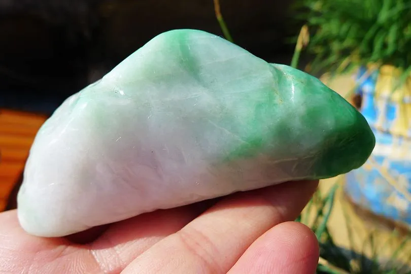 Natural Jade Rough Jadeite Raw (182g,8.3X3.5X3.3cm)