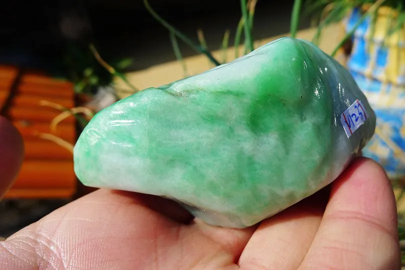 Natural Jade Rough Jadeite Raw (182g,8.3X3.5X3.3cm)
