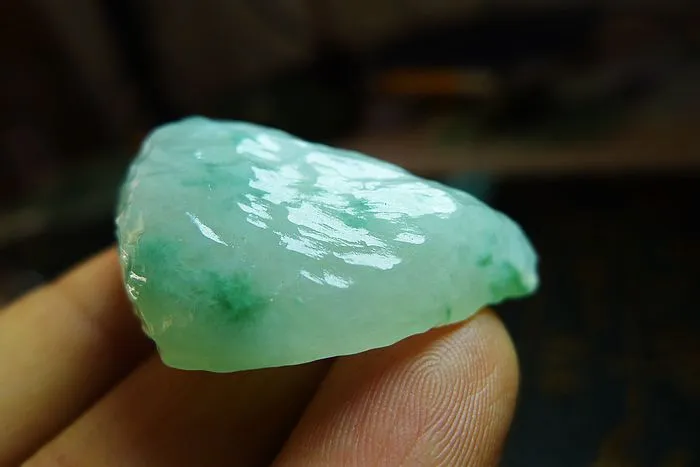 Natural Jade Rough Jadeite Raw (18g,3.4X2.5X1.3cm)