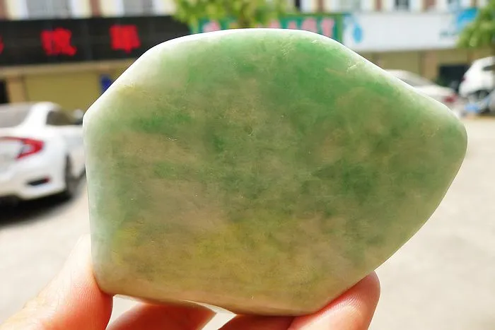 Natural Jade Rough Jadeite Raw (216g,9.1X6.8X2cm)