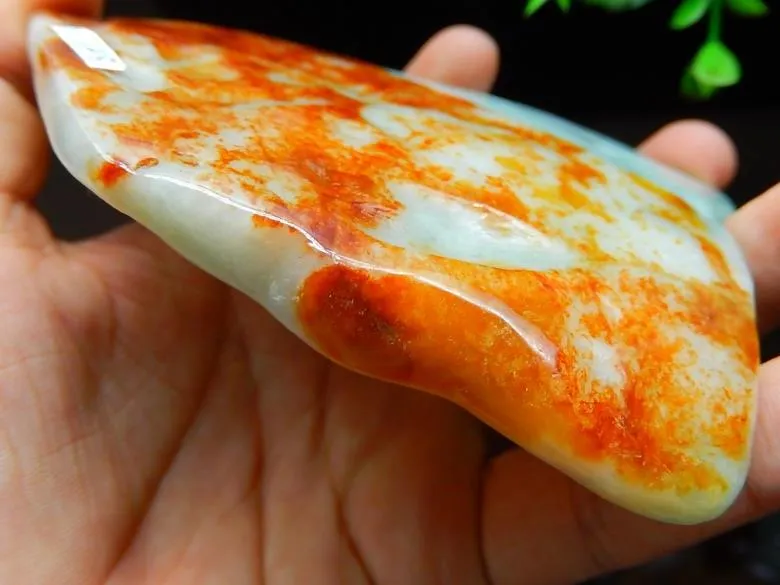 Natural Jade Rough Jadeite Raw (229g, 108X99X13mm)