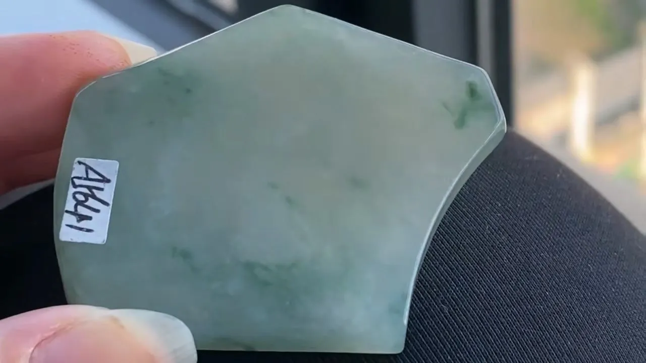 Natural Jade Rough Jadeite Raw (35g,50X39X6.5mm)-A5641