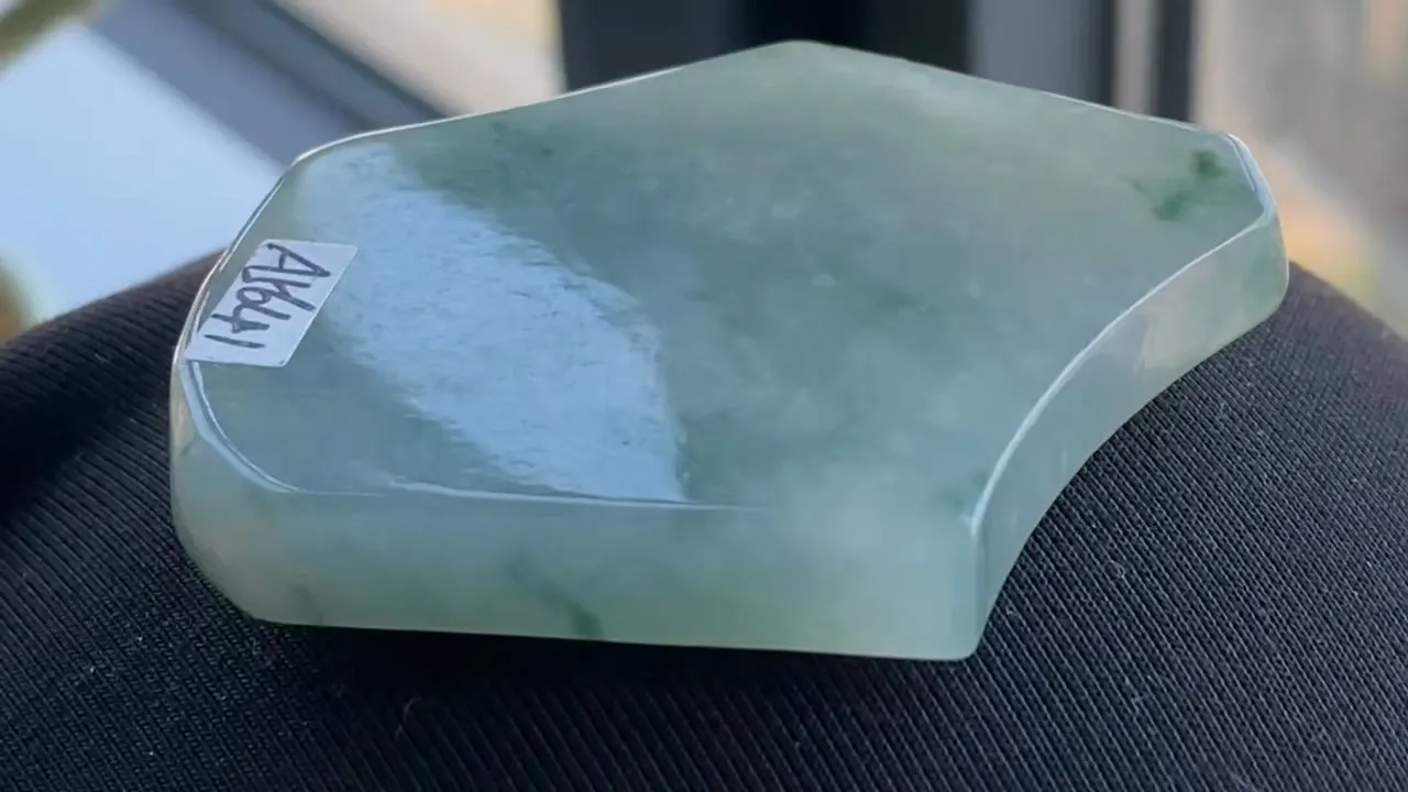 Natural Jade Rough Jadeite Raw (35g,50X39X6.5mm)-A5641