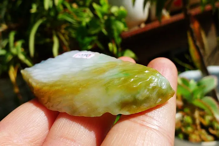 Natural Jade Rough Jadeite Raw (38g,5.9X3.1X0.9cm)
