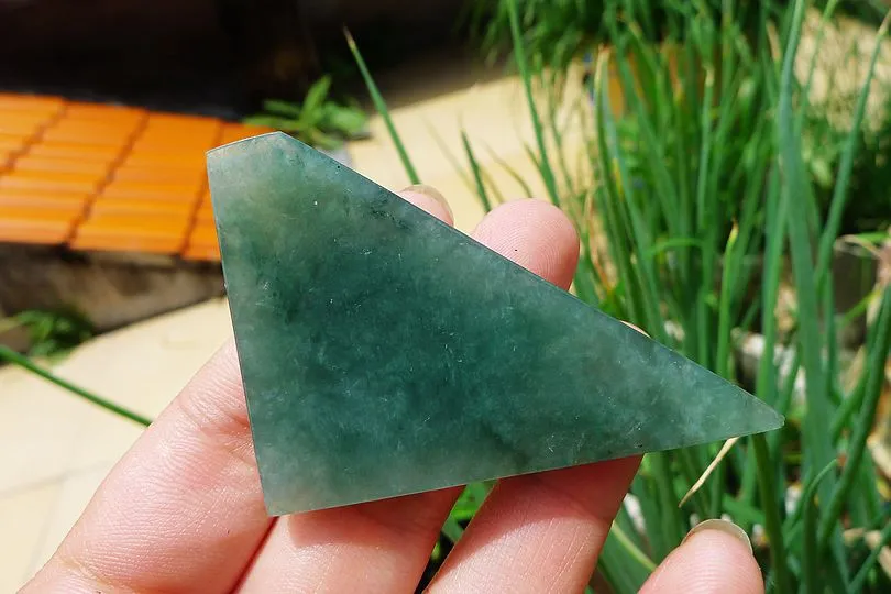 Natural Jade Rough Jadeite Raw (43g,7.7X6.5X0.4cm)