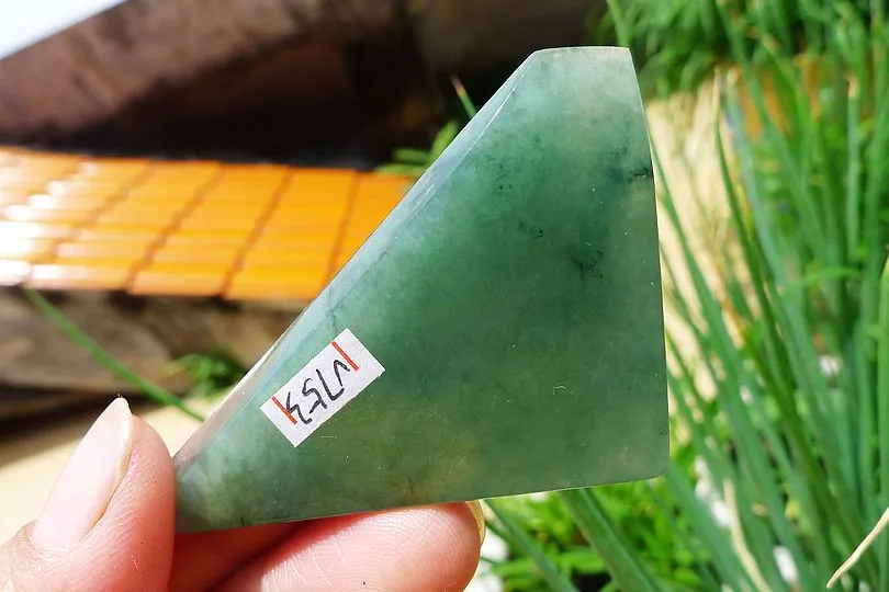 Natural Jade Rough Jadeite Raw (43g,7.7X6.5X0.4cm)