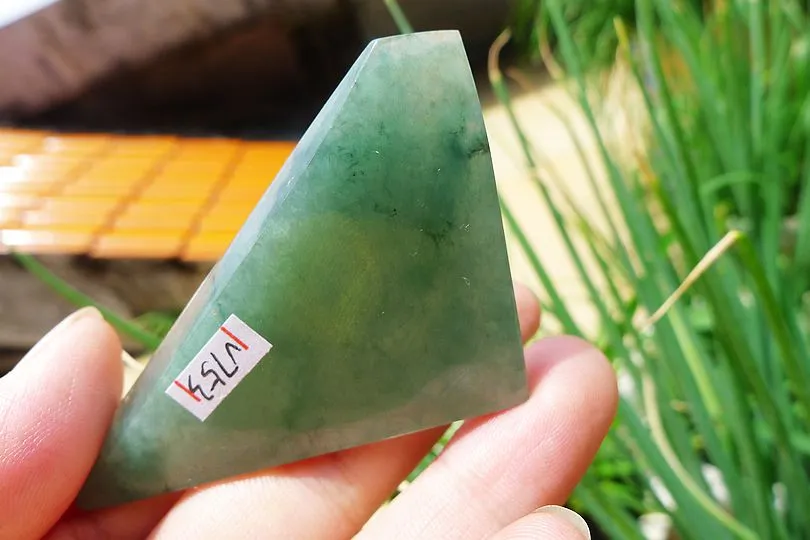 Natural Jade Rough Jadeite Raw (43g,7.7X6.5X0.4cm)