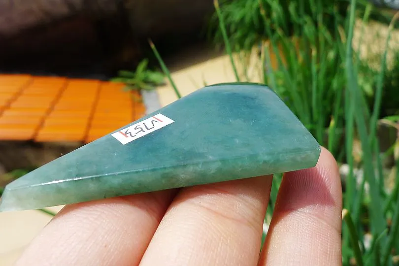 Natural Jade Rough Jadeite Raw (43g,7.7X6.5X0.4cm)