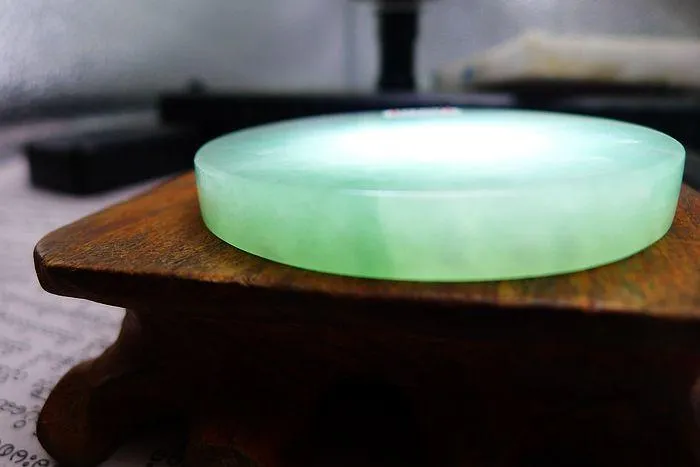 Natural Jade Rough Jadeite Raw (52g,5.2X0.7cm)