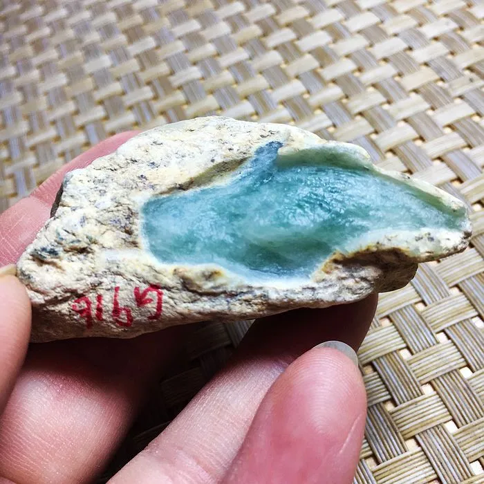 Natural Jade Rough Jadeite Raw (52g,6.1X3.1X25cm)