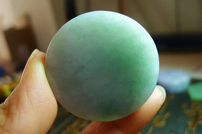 Natural Jade Rough Jadeite Raw (54g,3.75X3.75X1.5cm)