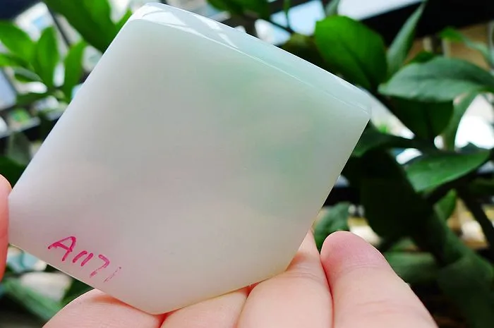 Natural Jade Rough Jadeite Raw (55g,7.8X5.7X0.66cm)