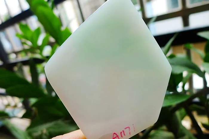 Natural Jade Rough Jadeite Raw (55g,7.8X5.7X0.66cm)