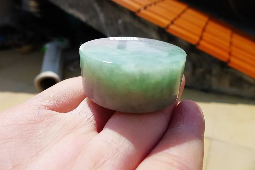 Natural Jade Rough Jadeite Raw (61g,3.8X3.8X1.6cm)