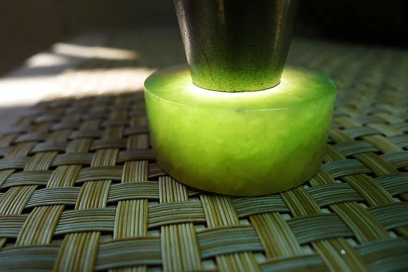 Natural Jade Rough Jadeite Raw (61g,3.8X3.8X1.6cm)