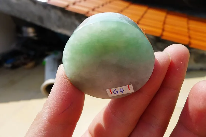 Natural Jade Rough Jadeite Raw (61g,3.8X3.8X1.6cm)