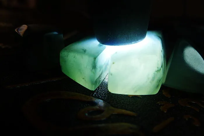 Natural Jade Rough Jadeite Raw 67g