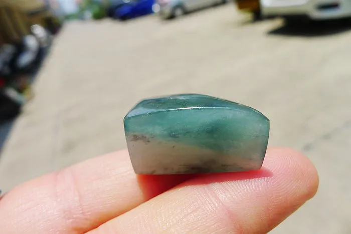 Natural Jade Rough Jadeite Raw 67g