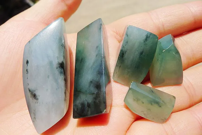 Natural Jade Rough Jadeite Raw 67g
