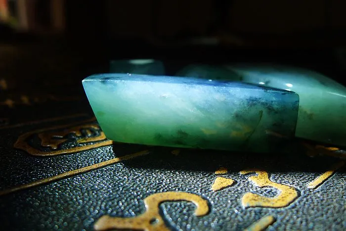 Natural Jade Rough Jadeite Raw 67g