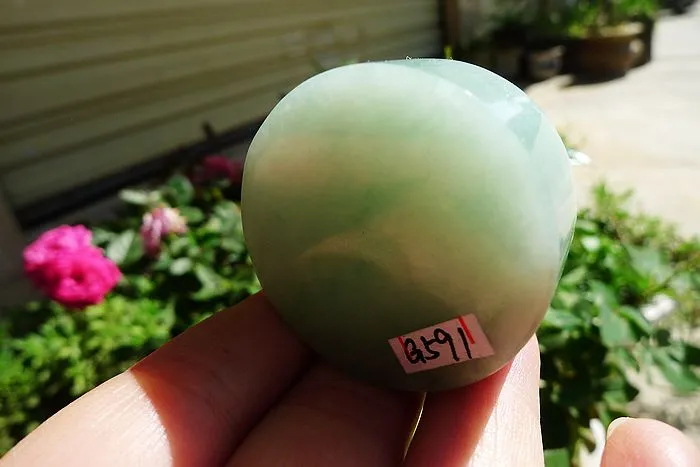 Natural Jade Rough Jadeite Raw (77g,4X4X1.85cm)
