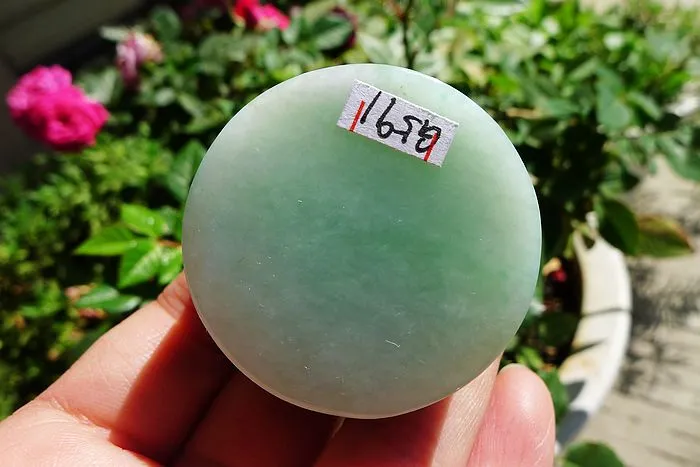 Natural Jade Rough Jadeite Raw (77g,4X4X1.85cm)